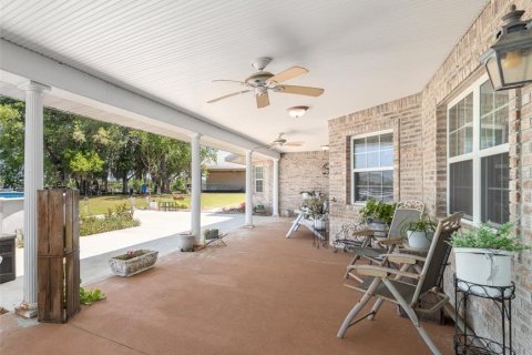 House in Dunnellon, Florida 4 bedrooms, 344.95 sq.m. № 2208375 - photo 26