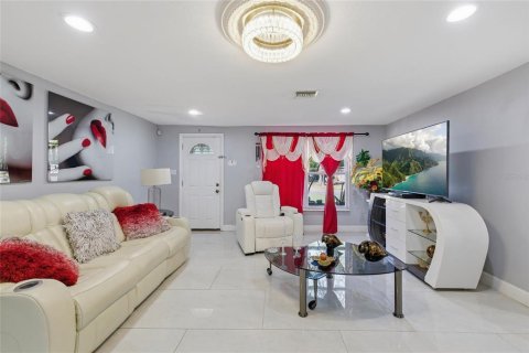 Villa ou maison à vendre à New Port Richey, Floride: 2 chambres, 97.36 m2 № 2116541 - photo 10