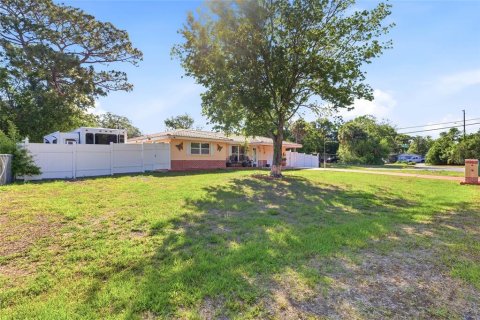Villa ou maison à vendre à New Port Richey, Floride: 2 chambres, 97.36 m2 № 2116541 - photo 2