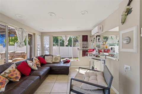 Villa ou maison à vendre à New Port Richey, Floride: 2 chambres, 97.36 m2 № 2116541 - photo 30