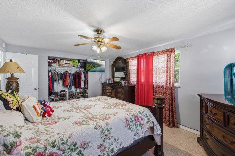 Villa ou maison à vendre à New Port Richey, Floride: 2 chambres, 97.36 m2 № 2116541 - photo 23