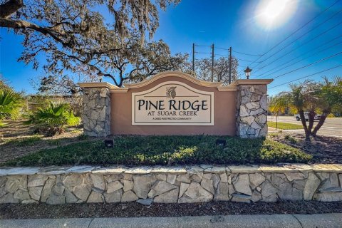 Copropriété à vendre à Hudson, Floride: 2 chambres, 96.15 m2 № 1521406 - photo 2