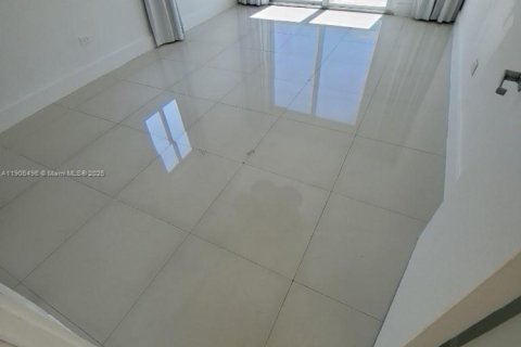 Villa ou maison à louer à Miami Beach, Floride: 3 chambres, 153.94 m2 № 1957191 - photo 26