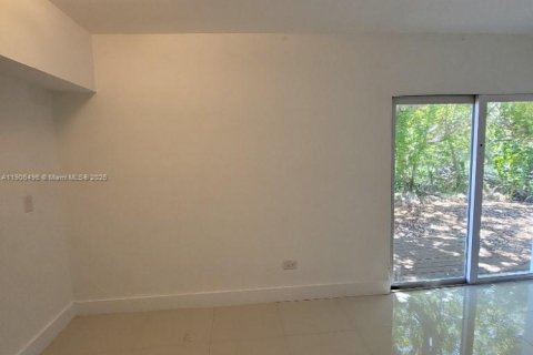 Villa ou maison à louer à Miami Beach, Floride: 3 chambres, 153.94 m2 № 1957191 - photo 20