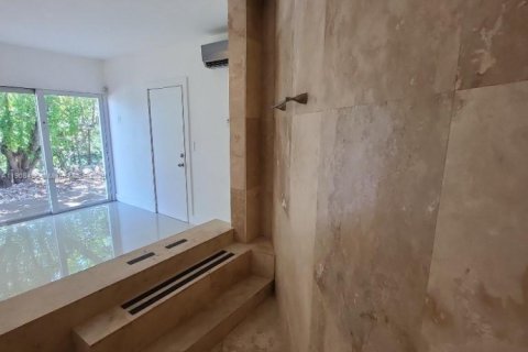 Villa ou maison à louer à Miami Beach, Floride: 3 chambres, 153.94 m2 № 1957191 - photo 13