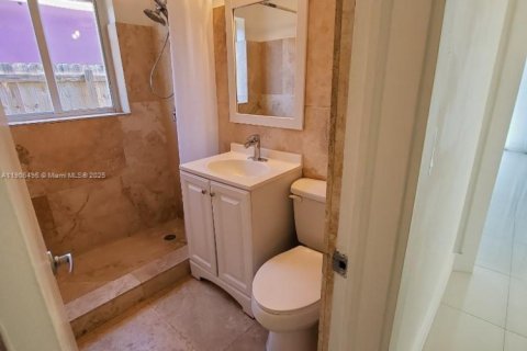 Villa ou maison à louer à Miami Beach, Floride: 3 chambres, 153.94 m2 № 1957191 - photo 14