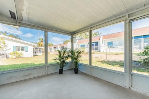 Casa en venta en Seminole, Florida, 3 dormitorios, 125.42 m2 № 2314107 - foto 13