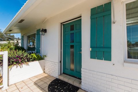 Casa en venta en Seminole, Florida, 3 dormitorios, 125.42 m2 № 2314107 - foto 2