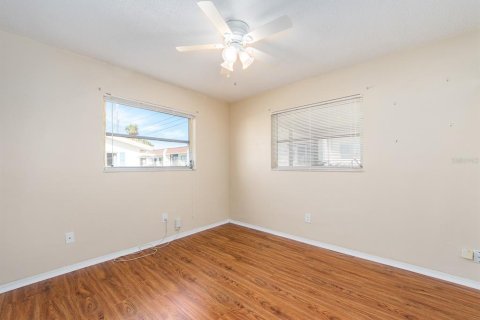 Casa en venta en Seminole, Florida, 3 dormitorios, 125.42 m2 № 2314107 - foto 24