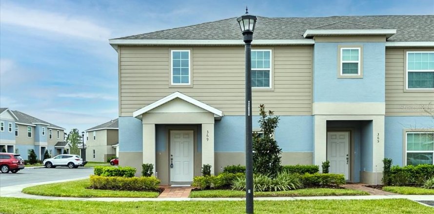 Touwnhouse à Davenport, Floride 4 chambres, 183.95 m2 № 1774799