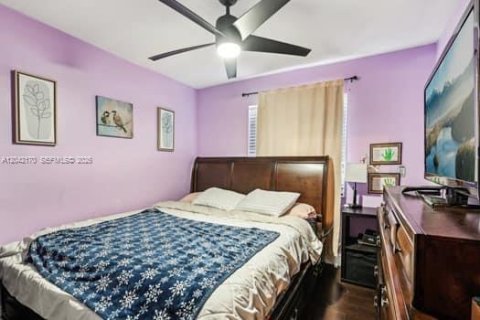 Touwnhouse à vendre à Cutler Bay, Floride: 2 chambres, 128.3 m2 № 2186370 - photo 17