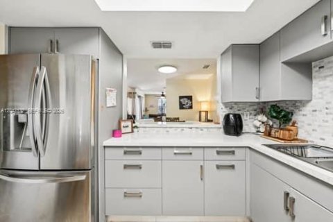 Touwnhouse à Cutler Bay, Floride 2 chambres, 128.3 m2 № 2186370