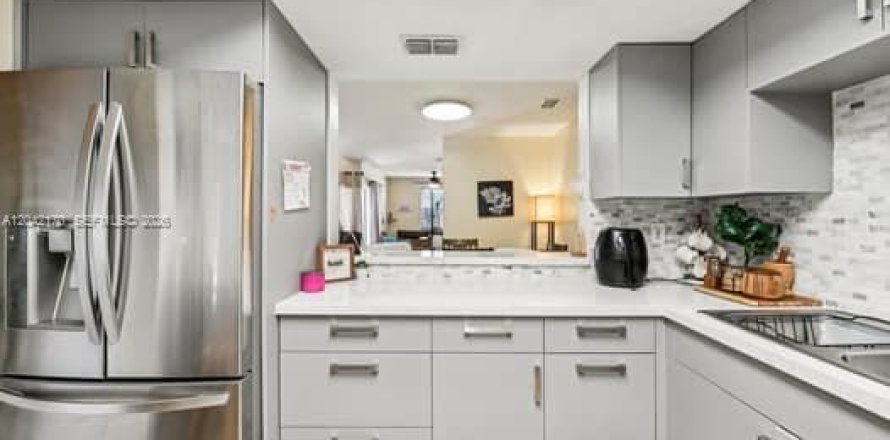 Touwnhouse à Cutler Bay, Floride 2 chambres, 128.3 m2 № 2186370