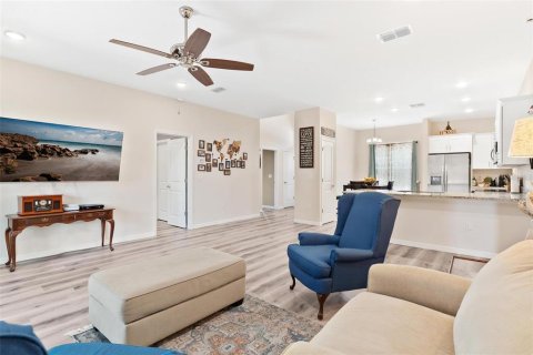 Casa en venta en Umatilla, Florida, 4 dormitorios, 153.1 m2 № 2386684 - foto 10
