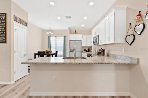 Casa en venta en Umatilla, Florida, 4 dormitorios, 153.1 m2 № 2386684 - foto 26