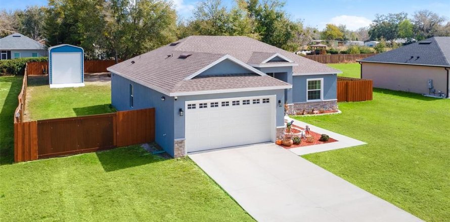 Casa en Umatilla, Florida 4 dormitorios, 153.1 m2 № 2386684