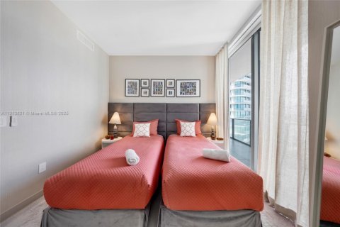 Снять в аренду кондоминиум в Майами, Флорида 3 спальни, 153.2м2, № 1968504 - фото 19