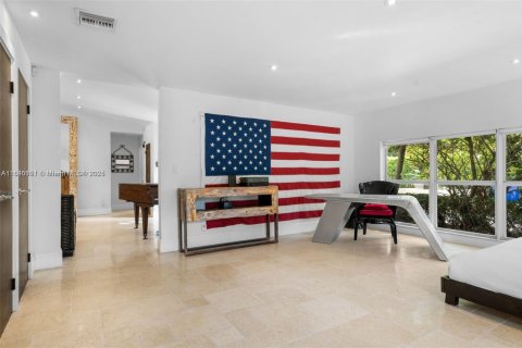 Снять в аренду виллу или дом в Саутвест-Ранчес, Флорида 4 спальни, 291.34м2, № 1958056 - фото 14