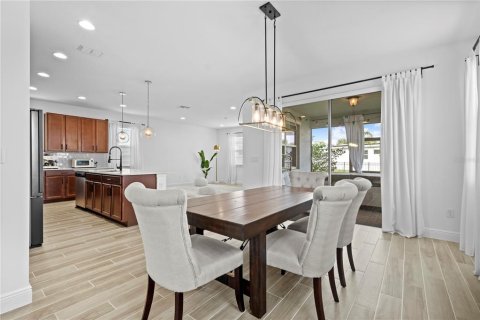 Villa ou maison à vendre à Saint Cloud, Floride: 4 chambres, 219.34 m2 № 1743555 - photo 16