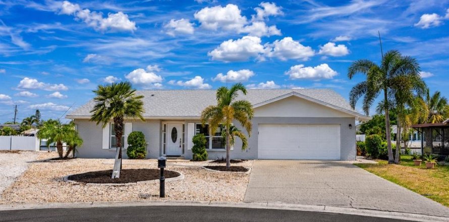 Casa en Ruskin, Florida 3 dormitorios, 192.4 m2 № 2167398