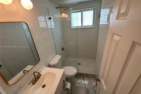 Снять в аренду кондоминиум в Майами-Бич, Флорида 43.48м2, № 1691460 - фото 6