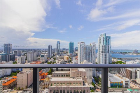Condominio en alquiler en Miami, Florida, 1 dormitorio, 39.95 m2 № 1937785 - foto 10