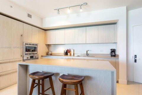 Condominio en venta en Hollywood, Florida, 1 dormitorio, 78.97 m2 № 1991289 - foto 15