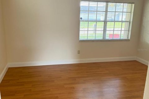 House in Winter Springs, Florida 4 bedrooms, 196.58 sq.m. № 2378994 - photo 14