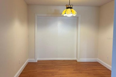 House in Winter Springs, Florida 4 bedrooms, 196.58 sq.m. № 2378994 - photo 6