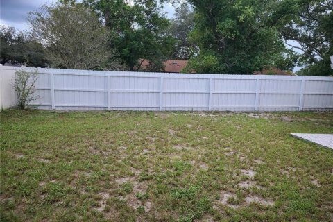 House in Winter Springs, Florida 4 bedrooms, 196.58 sq.m. № 2378994 - photo 10
