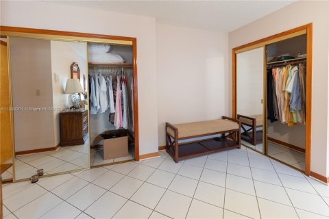 Купить виллу или дом в Майами, Флорида 4 спальни, 187.48м2, № 1939300 - фото 19