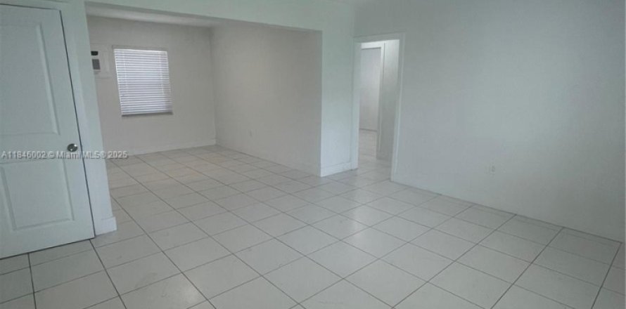 Appartement à Miami, Floride 2 chambres, 60.39 m2 № 1844027