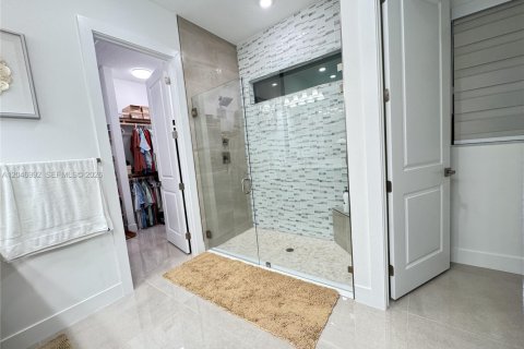 Villa ou maison à vendre à Westlake, Floride: 3 chambres, 213.68 m2 № 2181200 - photo 16