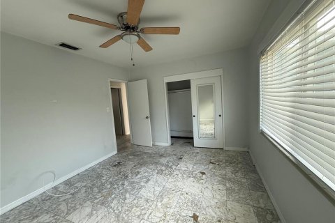 Casa en venta en Tampa, Florida, 2 dormitorios, 93.65 m2 № 1637096 - foto 12