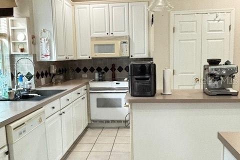 House in Kissimmee, Florida 4 bedrooms, 258.27 sq.m. № 1822951 - photo 16