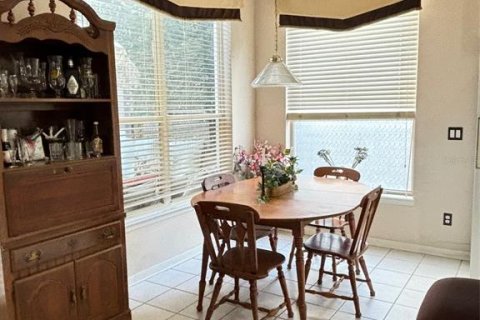 House in Kissimmee, Florida 4 bedrooms, 258.27 sq.m. № 1822951 - photo 10