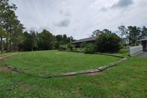 House in Eustis, Florida 4 bedrooms, 201.23 sq.m. № 1828050 - photo 30