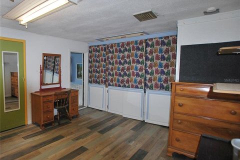 House in Eustis, Florida 4 bedrooms, 201.23 sq.m. № 1828050 - photo 8