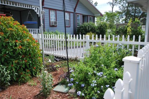House in Eustis, Florida 4 bedrooms, 201.23 sq.m. № 1828050 - photo 1