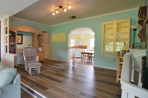 House in Eustis, Florida 4 bedrooms, 201.23 sq.m. № 1828050 - photo 4