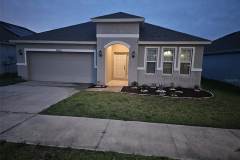 Casa en venta en Haines City, Florida, 4 dormitorios, 180.04 m2 № 2225739 - foto 3