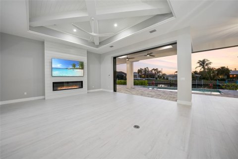 Casa en venta en Punta Gorda, Florida, 4 dormitorios, 243.13 m2 № 1546566 - foto 20