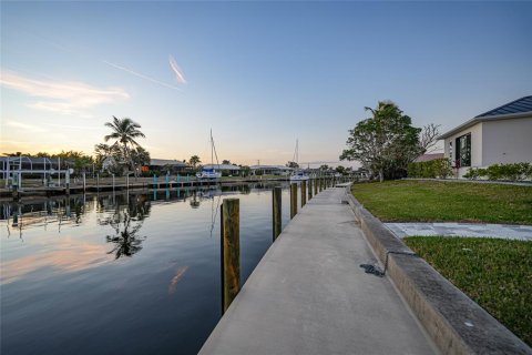 Casa en venta en Punta Gorda, Florida, 4 dormitorios, 243.13 m2 № 1546566 - foto 26