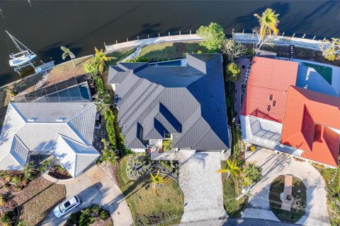 Casa en venta en Punta Gorda, Florida, 4 dormitorios, 243.13 m2 № 1546566 - foto 29