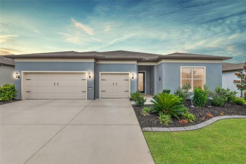 Villa ou maison à Ocala, Floride 3 chambres, 260.96 m2 № 2398509