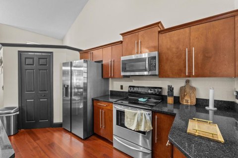 Condominio en venta en Lake Mary, Florida, 1 dormitorio, 77.29 m2 № 1801495 - foto 16