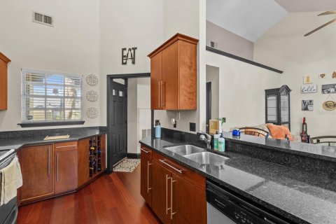 Condominio en venta en Lake Mary, Florida, 1 dormitorio, 77.29 m2 № 1801495 - foto 14