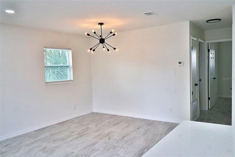 Villa ou maison à vendre à Orlando, Floride: 3 chambres, 108.7 m2 № 2155756 - photo 8