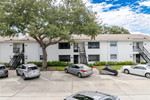 Copropriété à vendre à Tampa, Floride: 1 chambre, 53.7 m2 № 1916119 - photo 2
