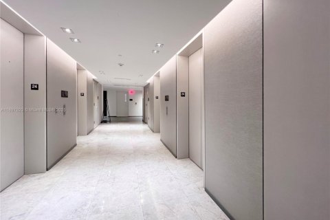 Снять в аренду кондоминиум в Майами, Флорида 1 спальня, 74.88м2, № 1949398 - фото 22